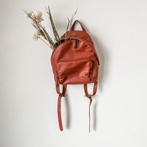 Universal Thread Backpack